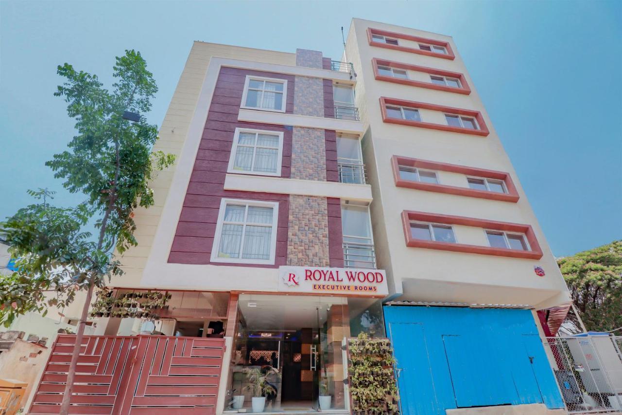 Oyo Flagship 80044 Royal Wood Deluxe Bangalore Exterior photo
