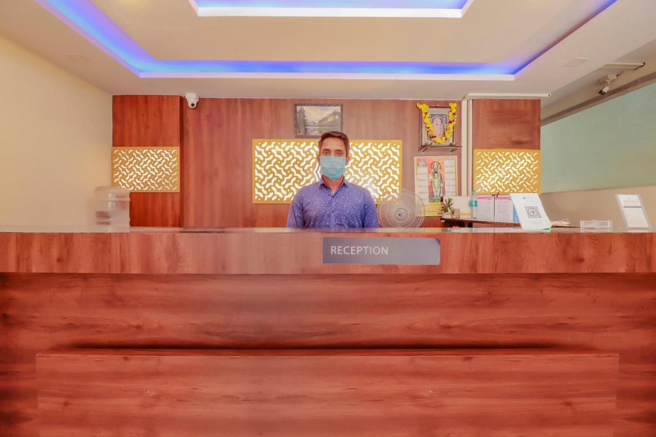 Oyo Flagship 80044 Royal Wood Deluxe Bangalore Exterior photo